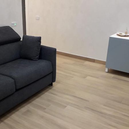 Sara House Apartment Napoli Bagian luar foto