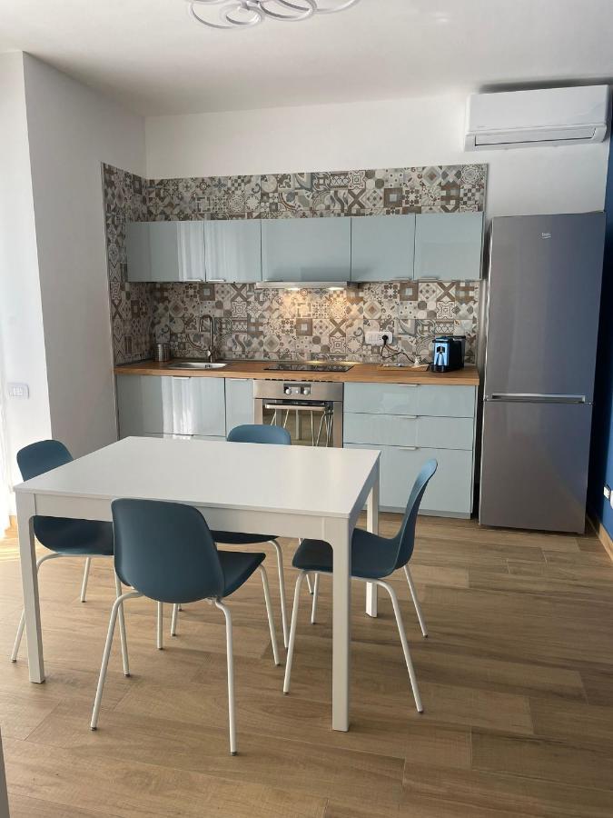 Sara House Apartment Napoli Bagian luar foto
